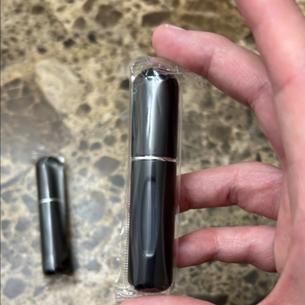 Black perfume Tubes set of 2 - Picture 2 of 2